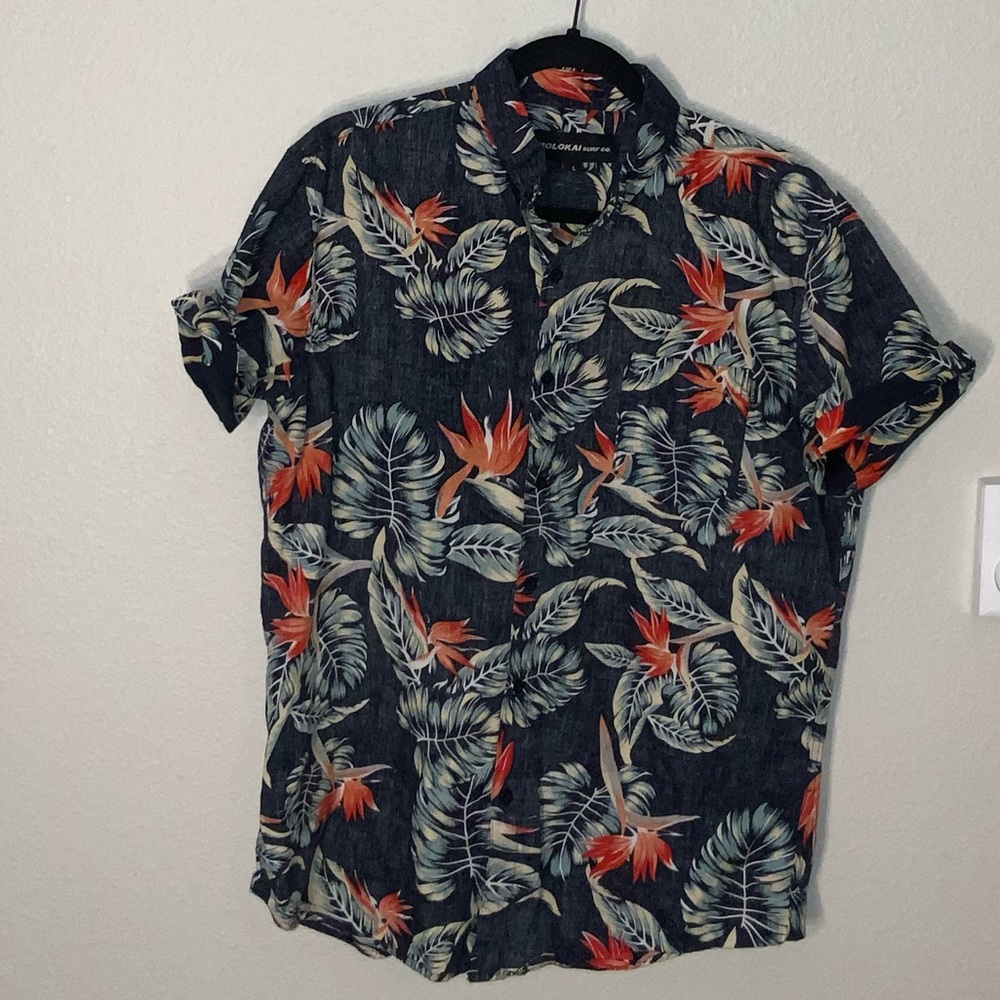 NWOT Molokai Surf Co Tropical Button Up Size L